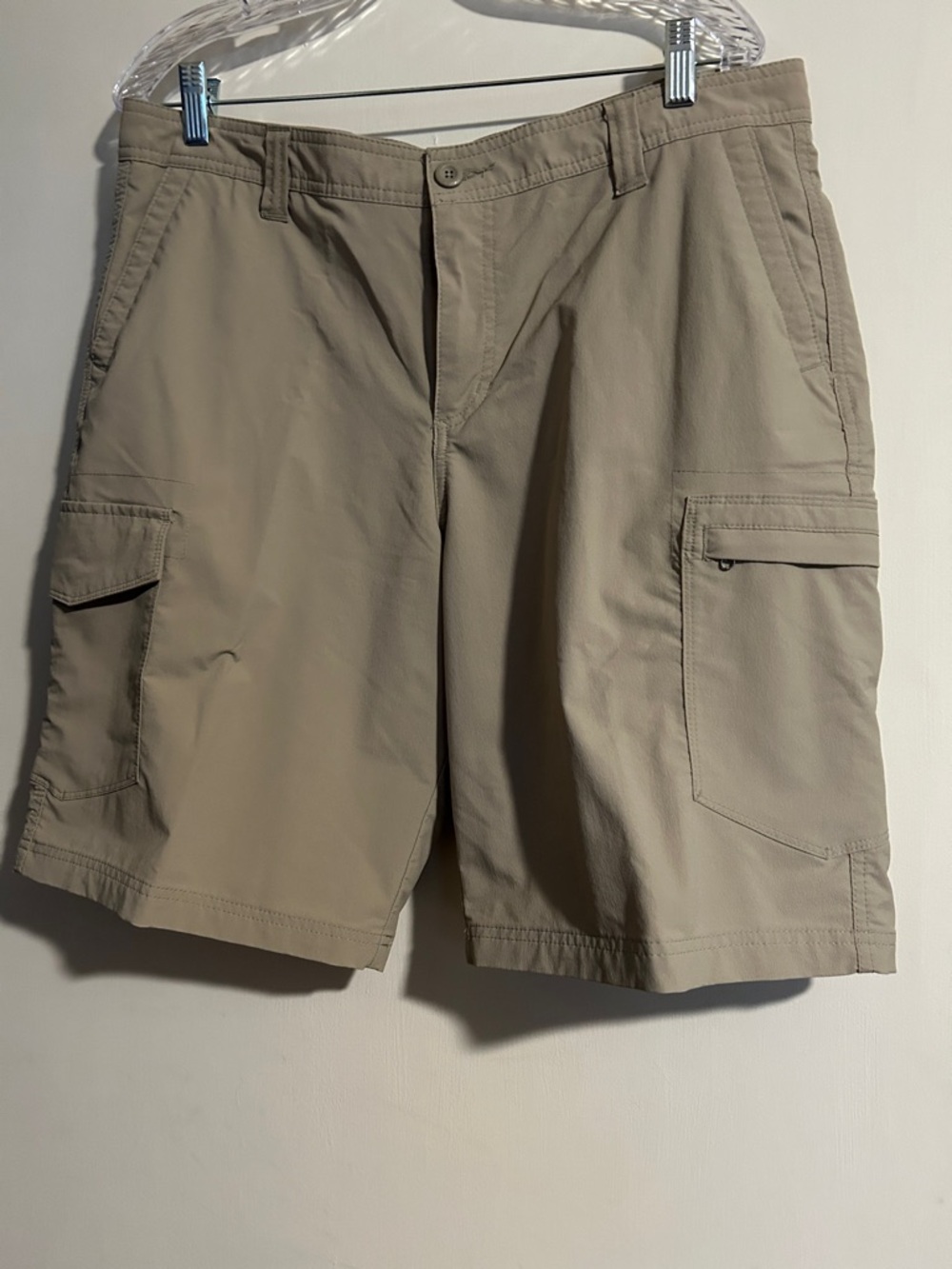 Men's Cargo Shorts - Beige
